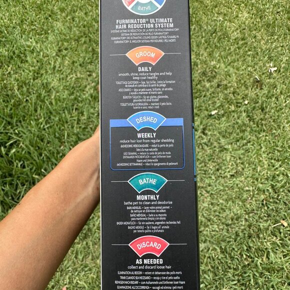 FURminator Long Hair deShedding Tool for Large Dogs New Pet Brush - Picture 3 of 6